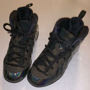 Boys Nike Little Posite One size- 3Y